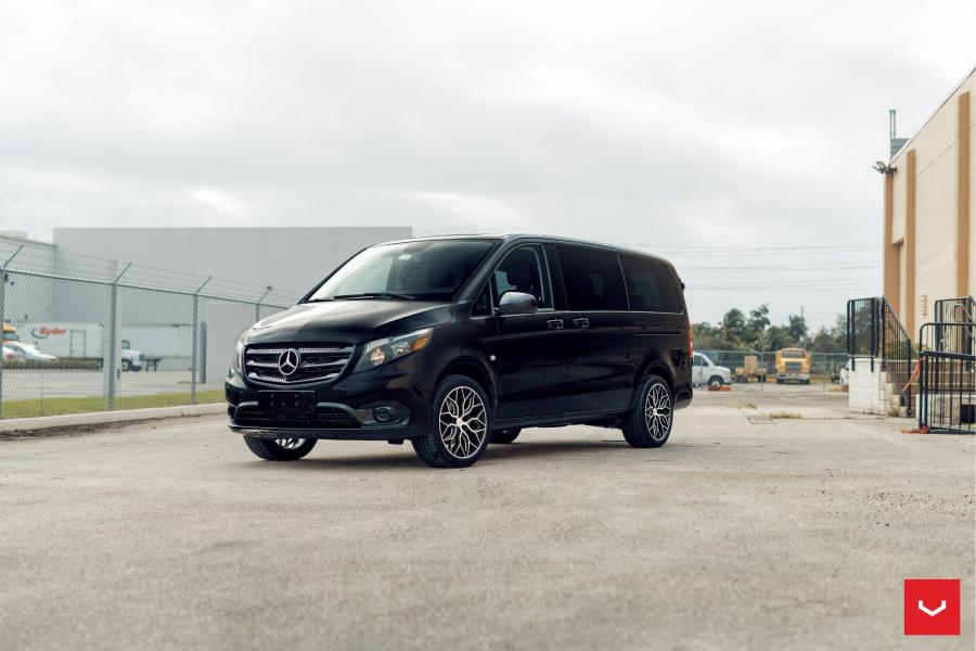  Mercedes-Benz Metris on Vossen Wheels (HF-2) 2020 года  (фото 1 из 9)